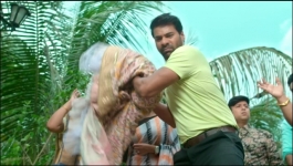 Pyaar Ka Pehla Naam Radha Mohan - 10th June 2022